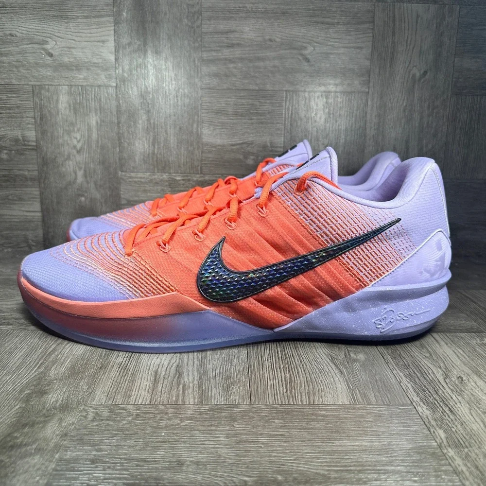 Nike sabrina court
